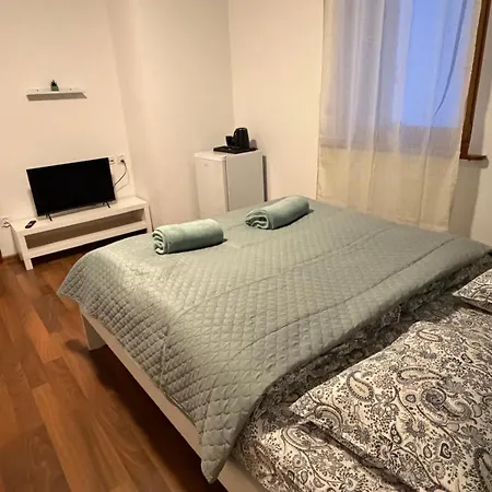 מלון Dzikie Fiolki *